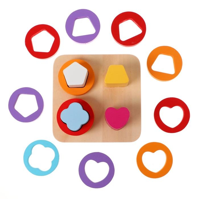 Детская развивающая игра «Пирамидка», 11,8х11,8х4,5 см Детская развивающая игра «Пирамидка», 11,8х11,8х4,5 см