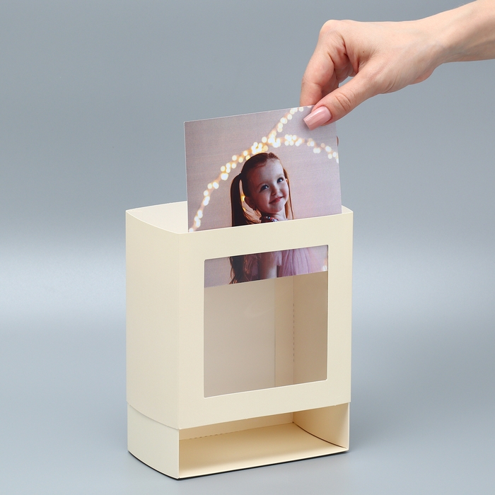 Коробка-фоторамка подарочная складная, упаковка, «Топленое молоко», 14 х 14 х 8 см Коробка-фоторамка подарочная складная, упаковка, «Топленое молоко», 14 х 14 х 8 см