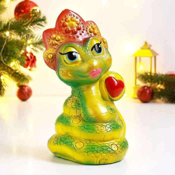 Новый год. Символ 2025. Копилка Новый год. Символ 2025. Копилка "Змея в кокошнике" зеленый красный, 23см