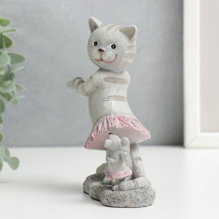 Сувенир полистоун Сувенир полистоун "Кот и мышка - гавайские танцы" 11,5х5х10,5 см