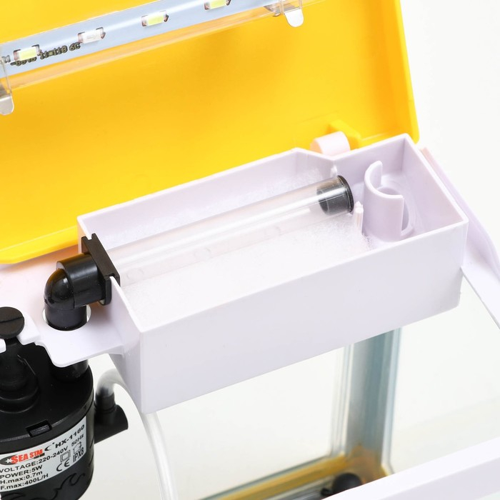 Аквариум SeaStar HX-180F в комплекте: LED-лампа, фильтр, 3,5 л, желтый Аквариум SeaStar HX-180F в комплекте: LED-лампа, фильтр, 3,5 л, желтый