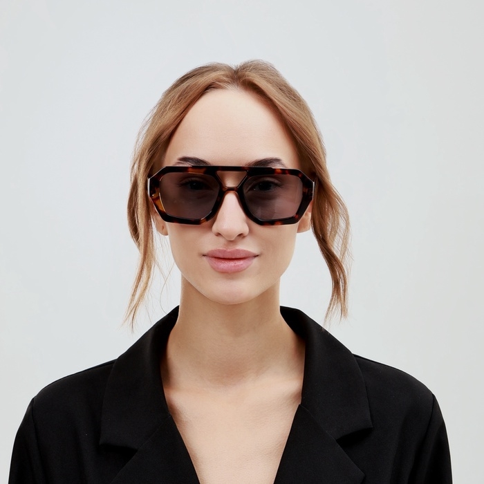 Очки солнцезащитные, UV 400, линза 4.1 х 5.2 см, ширина 14.4 см, дужка 13.8 см Очки солнцезащитные, UV 400, линза 4.1 х 5.2 см, ширина 14.4 см, дужка 13.8 см