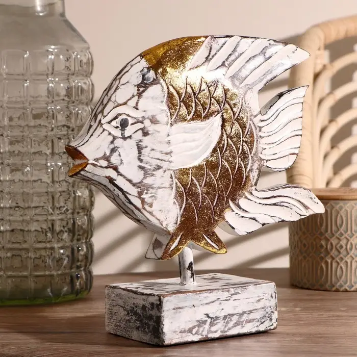 Сувенир  Сувенир "Золотая рыбка" дерево, на подставке 15х9х25 см