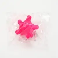 Игрушка для собак с пищалкой &laquo;Мячик, шипы&raquo;, 5 см, фуксия
