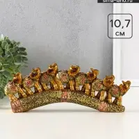 Фигурка полистоун &laquo;Семь африканских слонов в золотой, ажурной попоне&raquo;, 10.7&times;29&times;4 см
