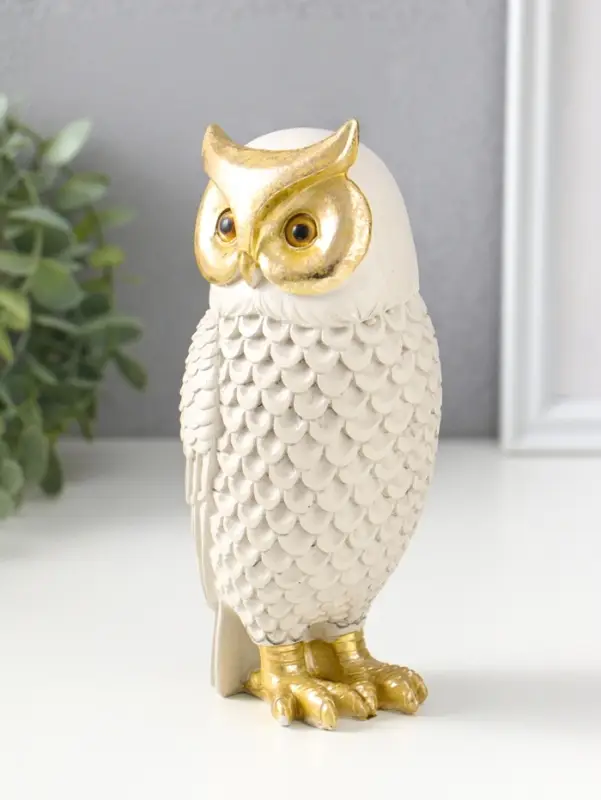 Сувенир полистоун "Серый филин" с золотом 7х7х17,5 см