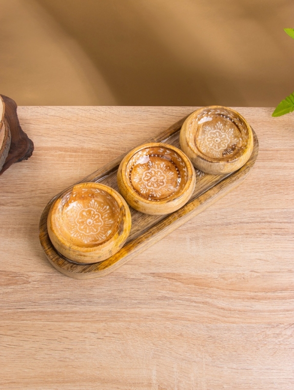 Набор розеток на подносе  Набор розеток на подносе "Пряник" (3 шт) дерево манго 33,5х13х6,5 см