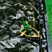 Садовая фигура 14 х 13 х 9,5 см "Лягушка в лодке" Водоплавающая Садовая фигура 14 х 13 х 9,5 см "Лягушка в лодке" Водоплавающая