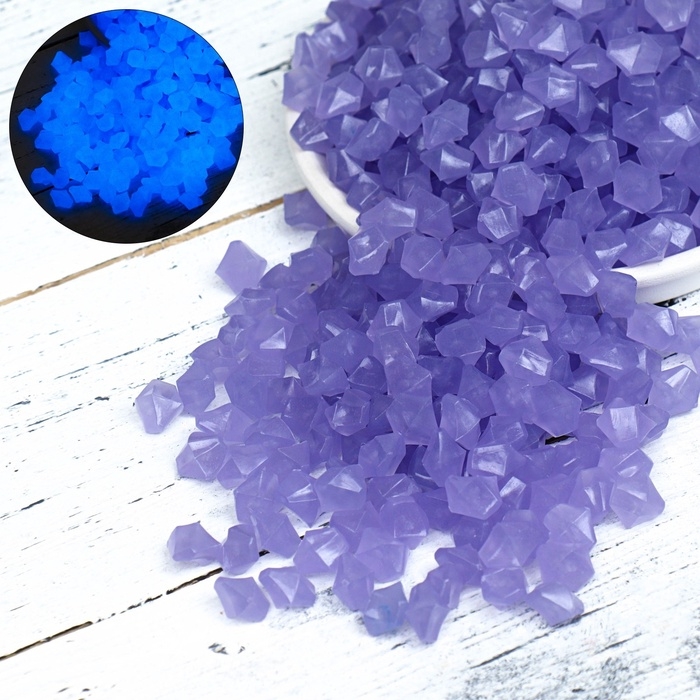 Декоративная крошка для аквариума, светятся в темноте, 9 - 13 мм, 500 г, фиолетовая Декоративная крошка для аквариума, светятся в темноте, 9 - 13 мм, 500 г, фиолетовая