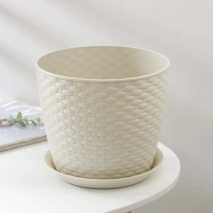 Горшок для цветов с поддоном &laquo;Ротанг&raquo;, 4.7 л, d=15 см, h=14 см, пластиковый, белый