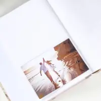 Фотоальбом на 200 фото 10х15 см "Кольца молодых и букет с розами" в коробке 5,5х20,5х26 см   1096272