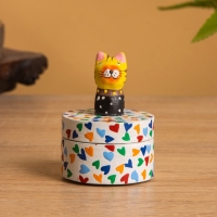 Сувенирная шкатулка «Котик», 4.5×4.5×6.5 см, дерево, разноцветная