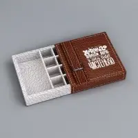 Коробка для 8 конфет + шоколад, с окном &laquo;Лучшему&raquo;, 17.7&times;17.8&times;3.8 см