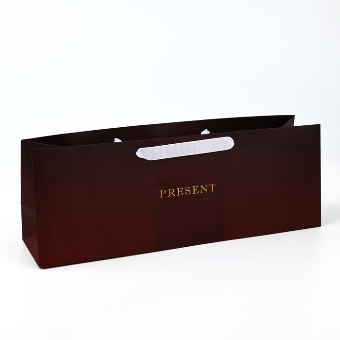 Пакет под бутылку горизонтальный «Подарок», 36 × 10 × 13 см Пакет под бутылку горизонтальный «Подарок», 36 × 10 × 13 см