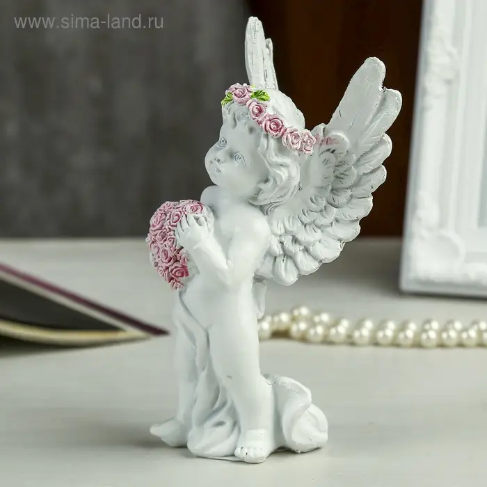 Фигурка полистоун &laquo;Ангел в розовом венке с сердцем из роз&raquo;, 15&times;7.8&times;5.5 см, МИКС