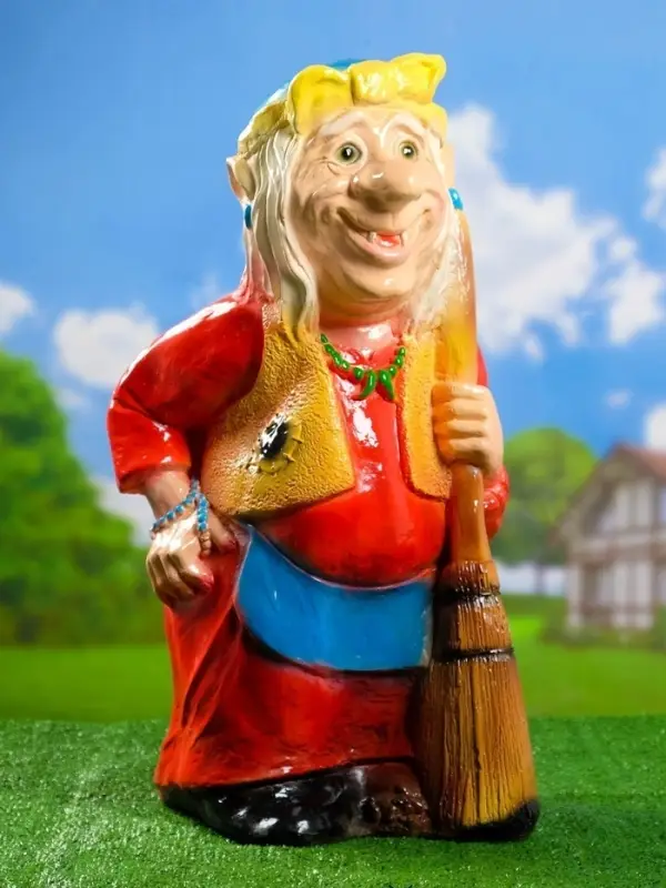 Садовая фигура из гипса &laquo;Бабка-Ёжка стоя&raquo;, 33&times;35&times;65 см, МИКС