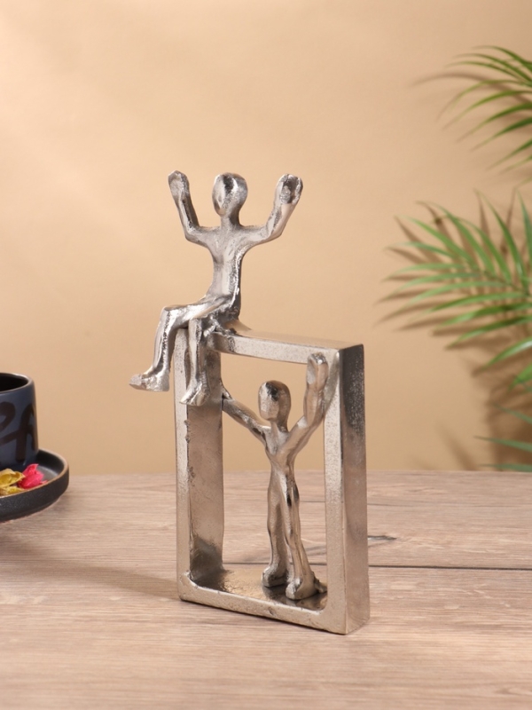 Сувенир «Победитель», 13.5×8×24 см, алюминий Сувенир «Победитель», 13.5×8×24 см, алюминий