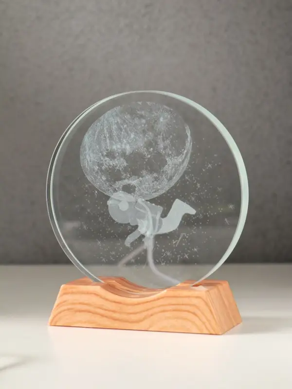 Сувенир стекло свет Сувенир стекло свет "Диск. Открытый космос" 5хLED d=10 см, USB 10х4х11,4 см