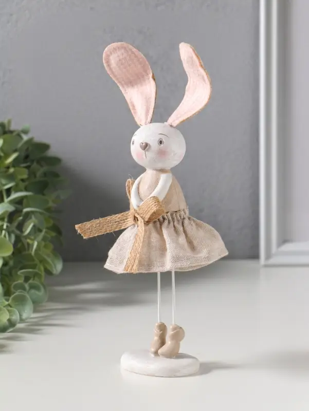 Сувенир полистоун "Зайка в льняном платье с бантом" 12х10х22,5 см