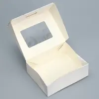 Кондитерская упаковка, коробка с ламинацией «Бабочка», 10 х 8 х 3.5 см