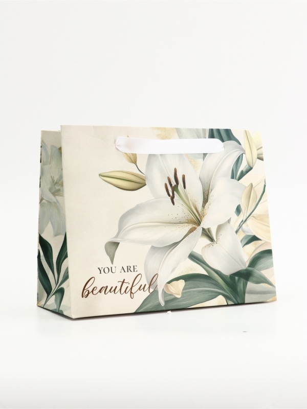 Пакет подарочный горизонтальный  "Beautiful", 23 х 18 х 10 см