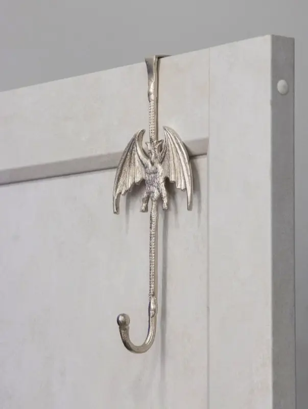 Крючок надверный «Летучая мышь», 33×13×6 см, алюминий Крючок надверный «Летучая мышь», 33×13×6 см, алюминий