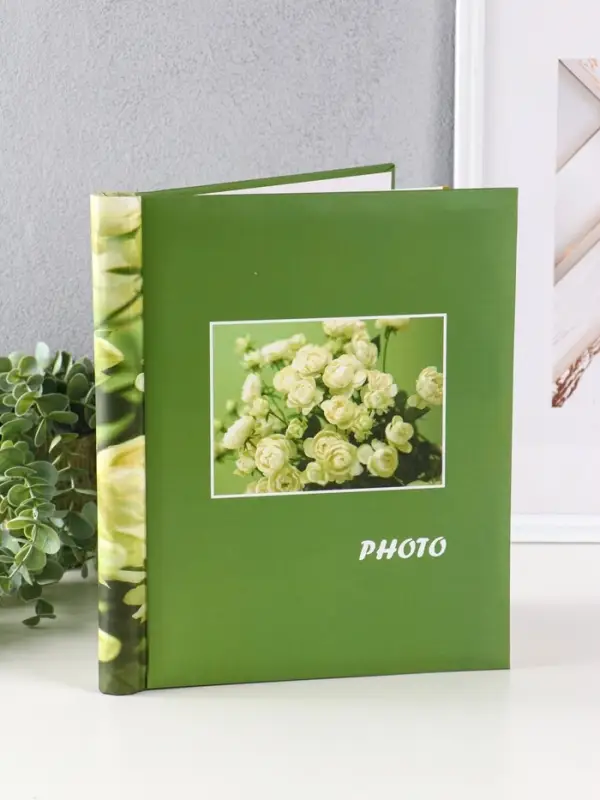 Фотоальбом 10 магнитных листов Фотоальбом 10 магнитных листов "Розы" 23X28см, зеленый, пер-т внутр.спираль