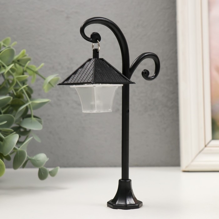 Декор для творчества пластик свет Декор для творчества пластик свет "Фонарь с изгибом" 8,3х14,5 см