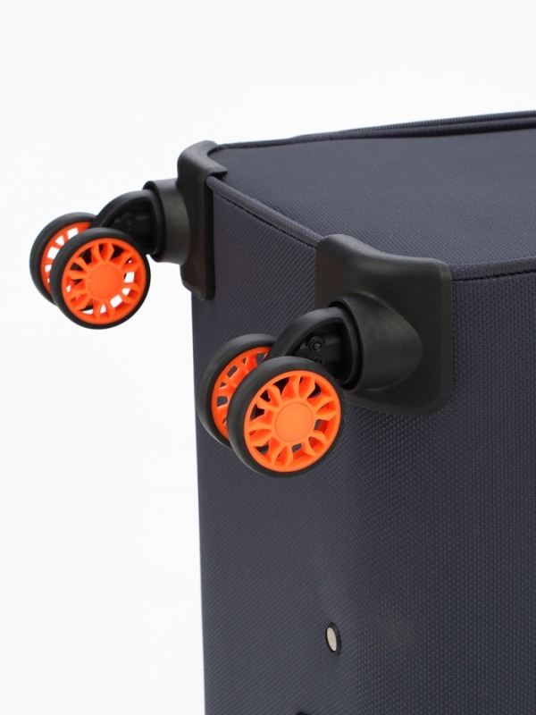 Чемодан 28 Чемодан 28", Текст, 47*31*78, отд на молнии, код замок, 4 колеса, т.серый