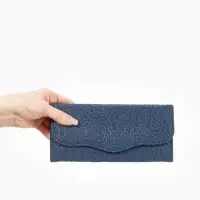 Кошелёк женский на магните, 19.5&times;2.5&times;9 см, с цветочным узором, тёмно-синий