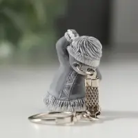 Брелок "Танцующая девочка" маленькая, 4см