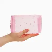 Косметичка дор Сердца, сетка 18*7,5*10, отд на молнии, розовый Косметичка дор Сердца, сетка 18*7,5*10, отд на молнии, розовый