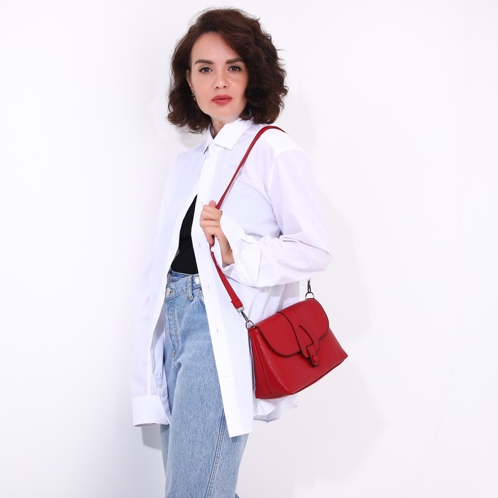 Сумка-мессенджер на молнии, цвет красный Сумка-мессенджер на молнии, цвет красный