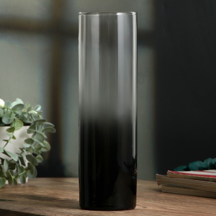 Ваза для цветов «Затемнение», прямая. Ваза для цветов «Затемнение», прямая.