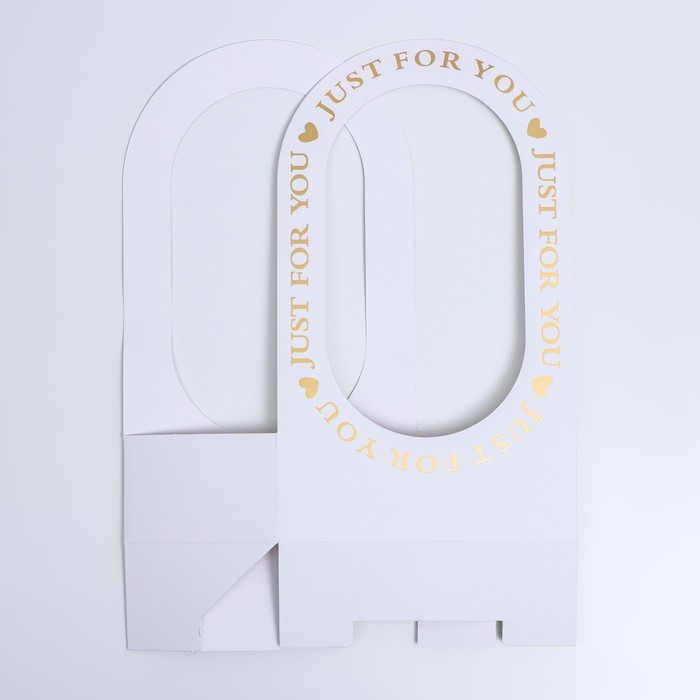 Коробка-переноска для цветов «Для тебя» 22 × 12 × 38 см, белая Коробка-переноска для цветов «Для тебя» 22 × 12 × 38 см, белая