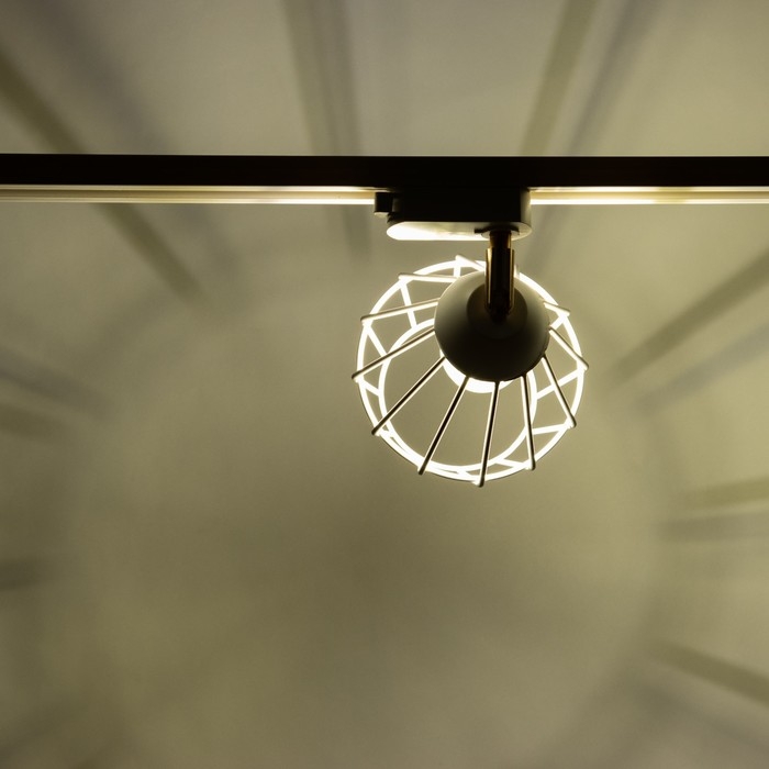 Светильник трековый Светильник трековый "Адри" Е27 40Вт белый 16х13х18см