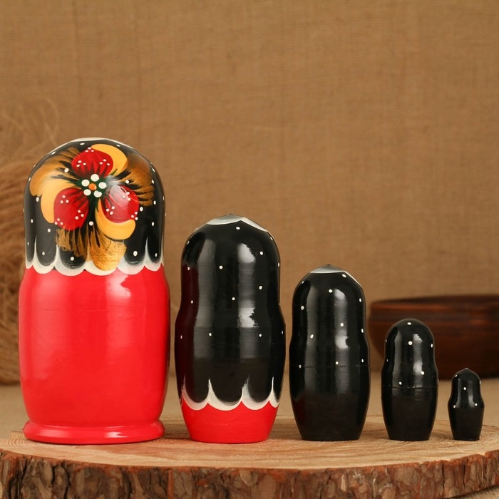 Матрёшка 5-ти кукольная  Матрёшка 5-ти кукольная "Надя" ягоды , 17-18см, ручная роспись.