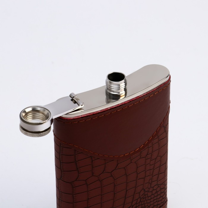 Подарочный набор 6 в 1: фляжка 270 мл, воронка, 4 рюмки, коричневый, 17 х 21 см Подарочный набор 6 в 1: фляжка 270 мл, воронка, 4 рюмки, коричневый, 17 х 21 см