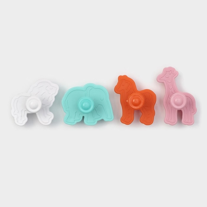 Набор плунжеров кондитерских Доляна «Зоопарк», 4 шт, 6×5 см, цвет МИКС Набор плунжеров кондитерских Доляна «Зоопарк», 4 шт, 6×5 см, цвет МИКС