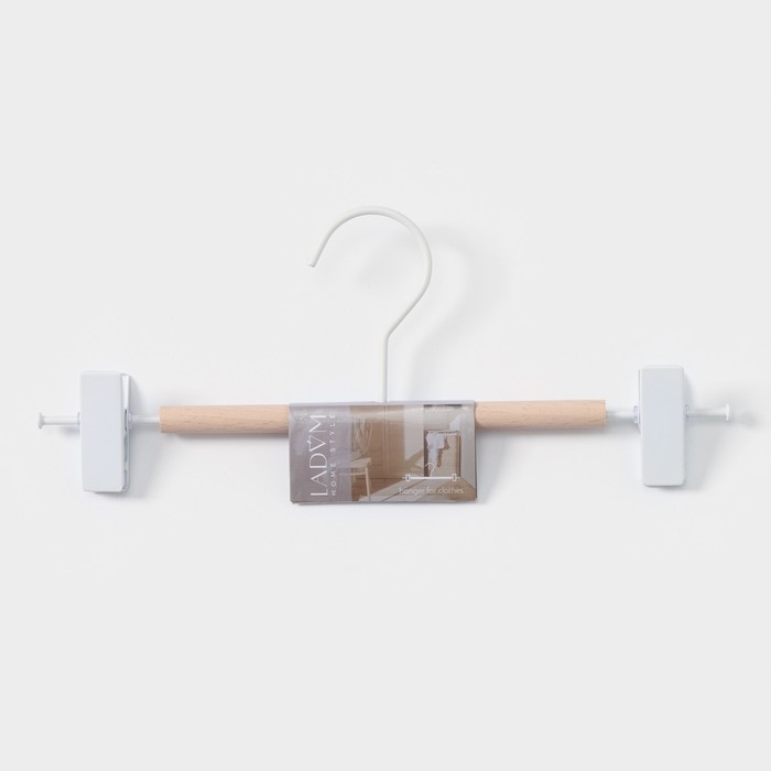 Вешалка для брюк и юбок LaDо́m Laconique, 28×11,5×2,8 см, с зажимами, цвет белый Вешалка для брюк и юбок LaDо́m Laconique, 28×11,5×2,8 см, с зажимами, цвет белый