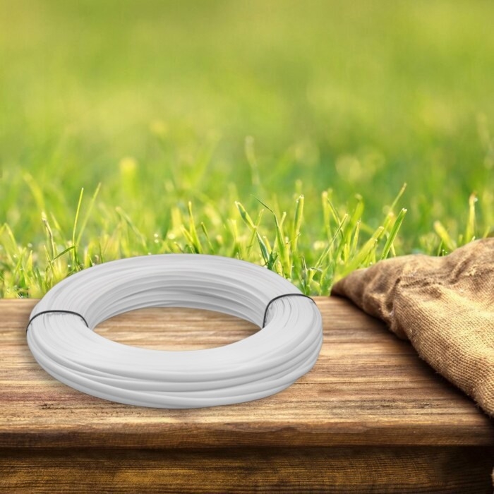 Ротанг искусственный гладкий 8 мм 100 м полумесяц (белый) Ротанг искусственный гладкий 8 мм 100 м полумесяц (белый)