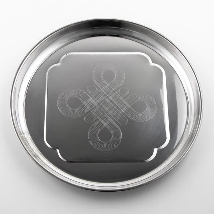 Поднос из нержавеющей стали «Бабочка», 40,5×3 см, цвет серебряный Поднос из нержавеющей стали «Бабочка», 40,5×3 см, цвет серебряный