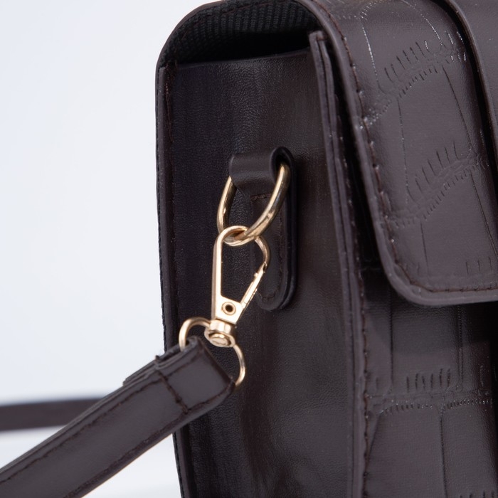 Сумка-мессенджер на клапане, длинный ремень, цвет тёмно-коричневый Сумка-мессенджер на клапане, длинный ремень, цвет тёмно-коричневый