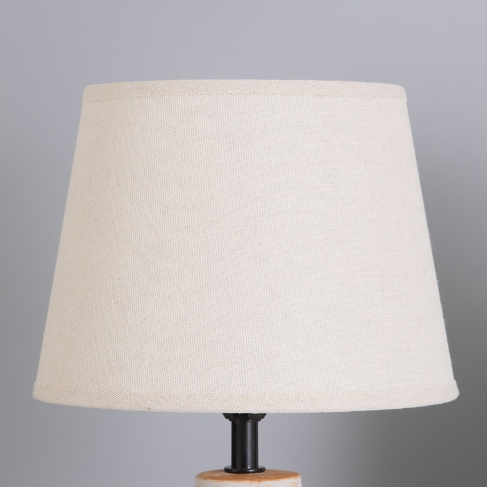 Лампа настольная Лампа настольная "Линии" 1х40Вт Е14 серый/белый 20х20х32см