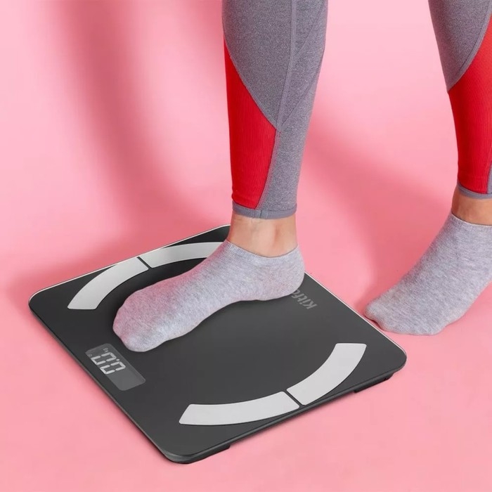 Весы напольные Kitfort КТ-814, до 180 кг, от 2хААА (в комплекте), чёрные