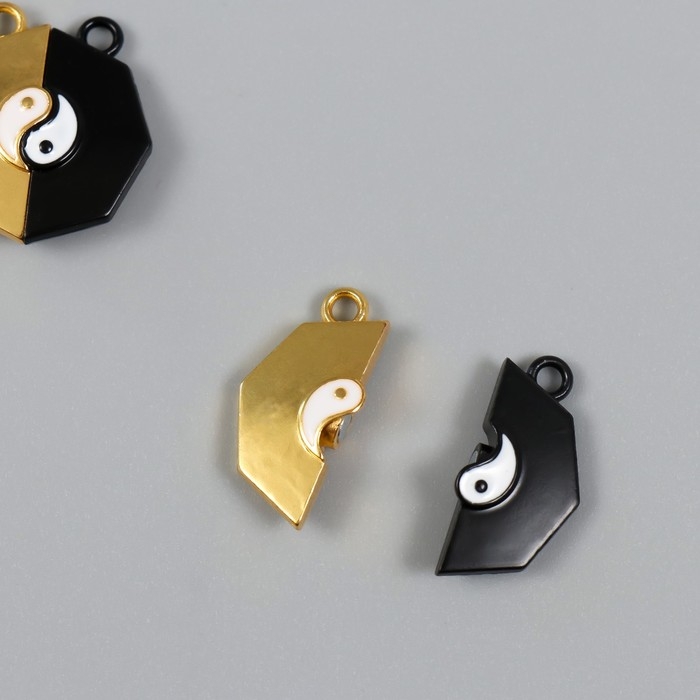 Замок магнитный металл Замок магнитный металл "Инь-ян" чёрный и золотой 2х2,2х0,5 см (набор 2 половинки)