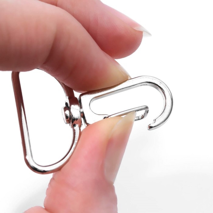 Карабин металлический, 39 × 31 мм / 25 × 2,2 мм, 10 шт, цвет серебряный Карабин металлический, 39 × 31 мм / 25 × 2,2 мм, 10 шт, цвет серебряный