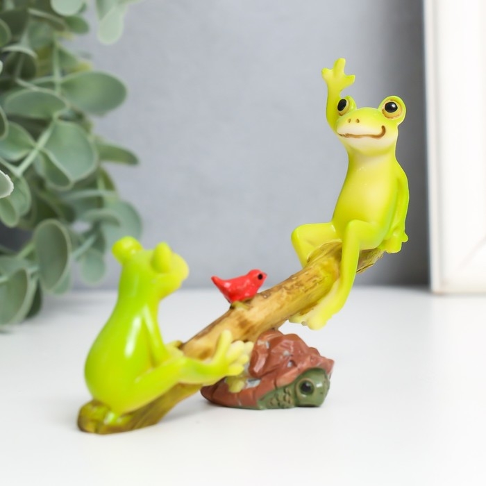 Сувенир полистоун Сувенир полистоун "Лягушата качаются на черепашке" 8,1х3,5х10,6 см