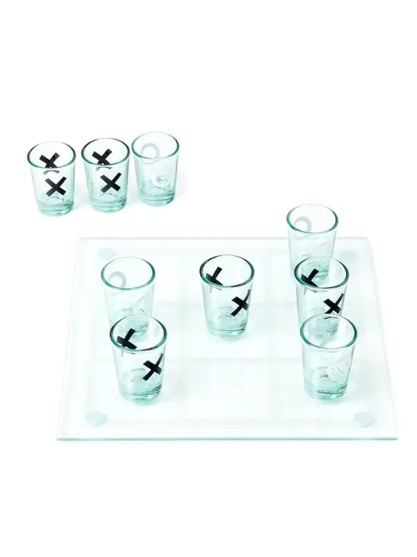 Настольная игра для взрослых &laquo;Пьяные Крестики-нолики&raquo;, 9 стопок, доска 20&times;20 см