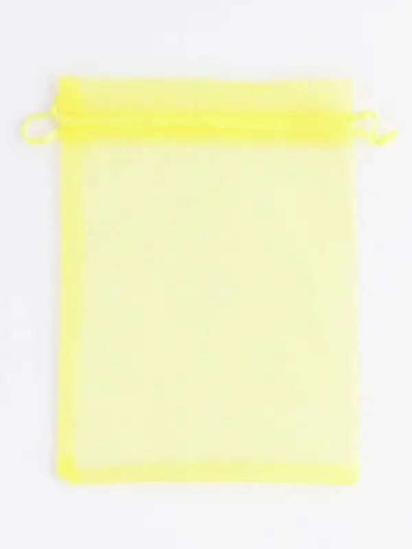 Кожанная подарочная сумочка 14 х 6,5 х 12,8 см желтая Кожанная подарочная сумочка 14 х 6,5 х 12,8 см желтая